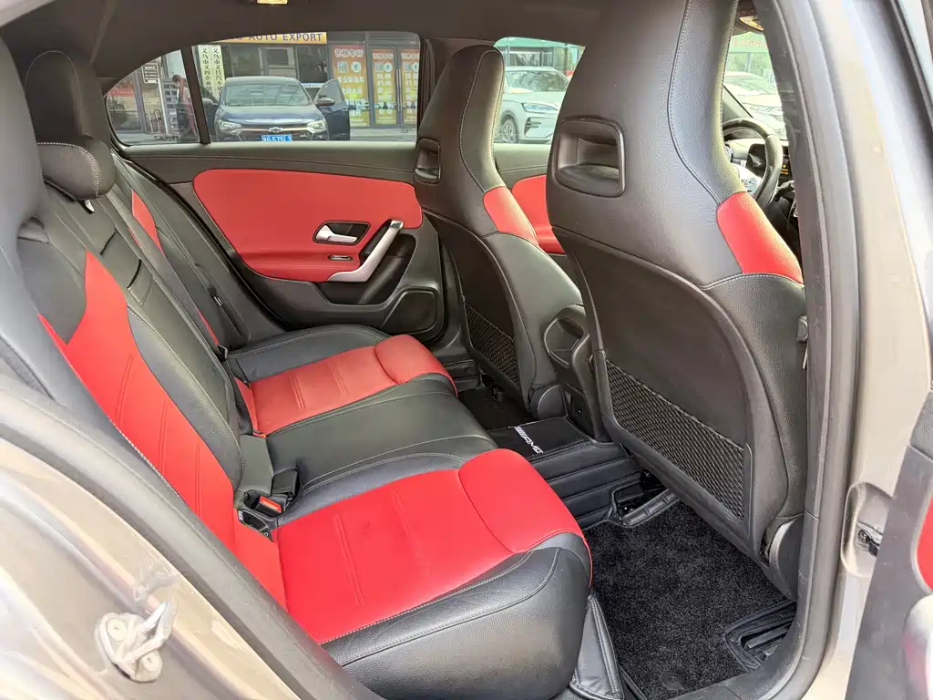 Mercedes-Benz A-Class AMG — фото 5