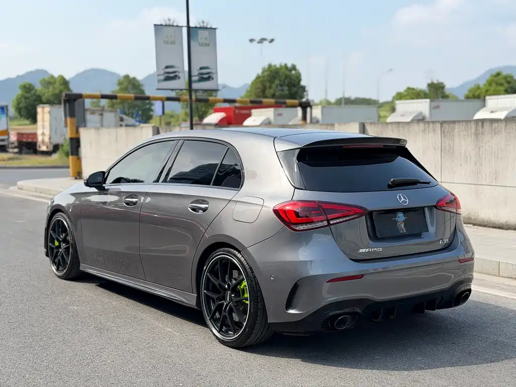 Mercedes-Benz A-Class AMG — фото 10