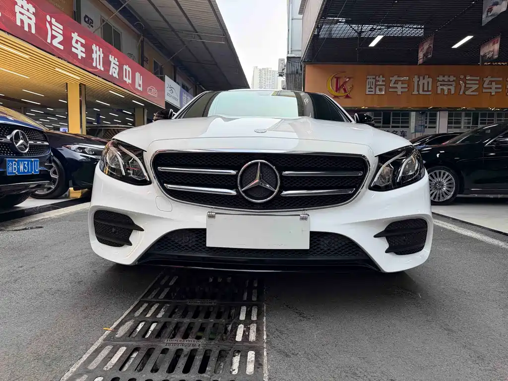 Mercedes-Benz E-Class (Import) — фото 2