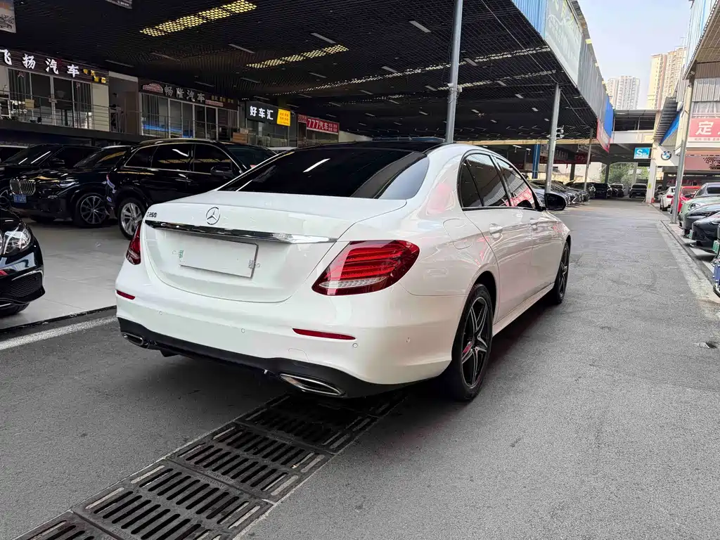 Mercedes-Benz E-Class (Import) — фото 4