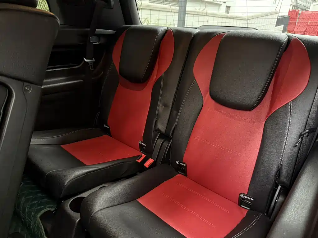 Mercedes-Benz GLB AMG — фото 14