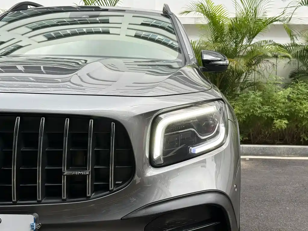 Mercedes-Benz GLB AMG — фото 4
