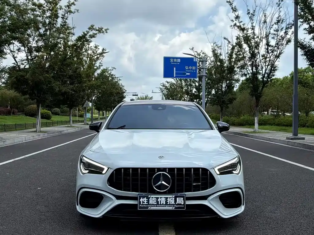 Mercedes-Benz CLA AMG — фото 2