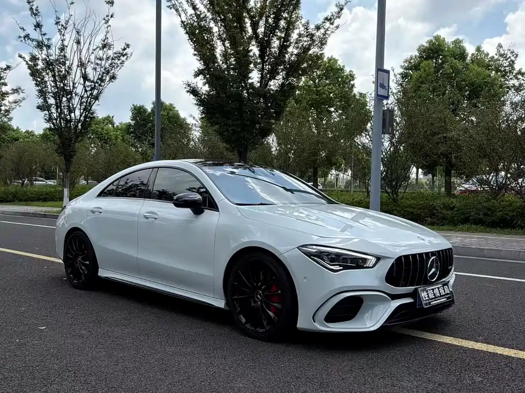 Mercedes-Benz CLA AMG — фото 3