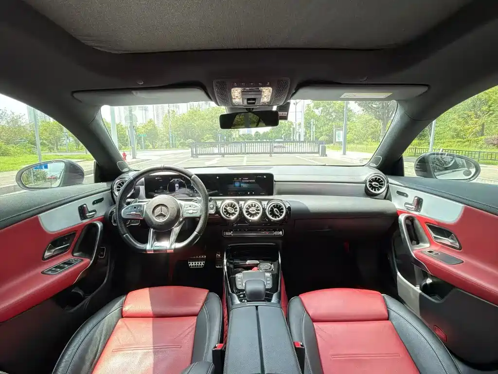 Mercedes-Benz CLA AMG — фото 5