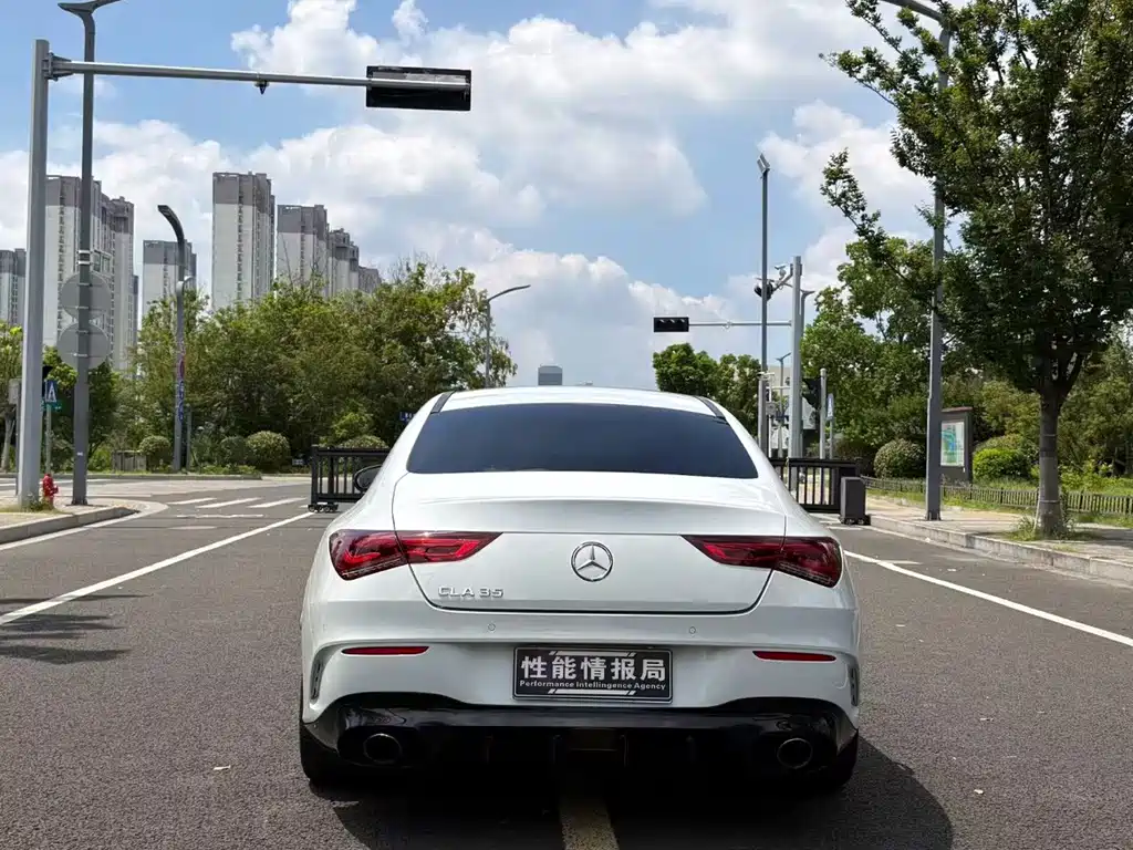 Mercedes-Benz CLA AMG — фото 8