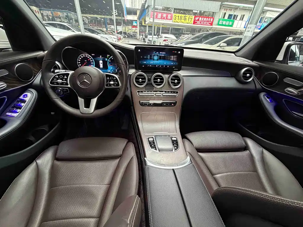 Mercedes-Benz GLC — фото 23
