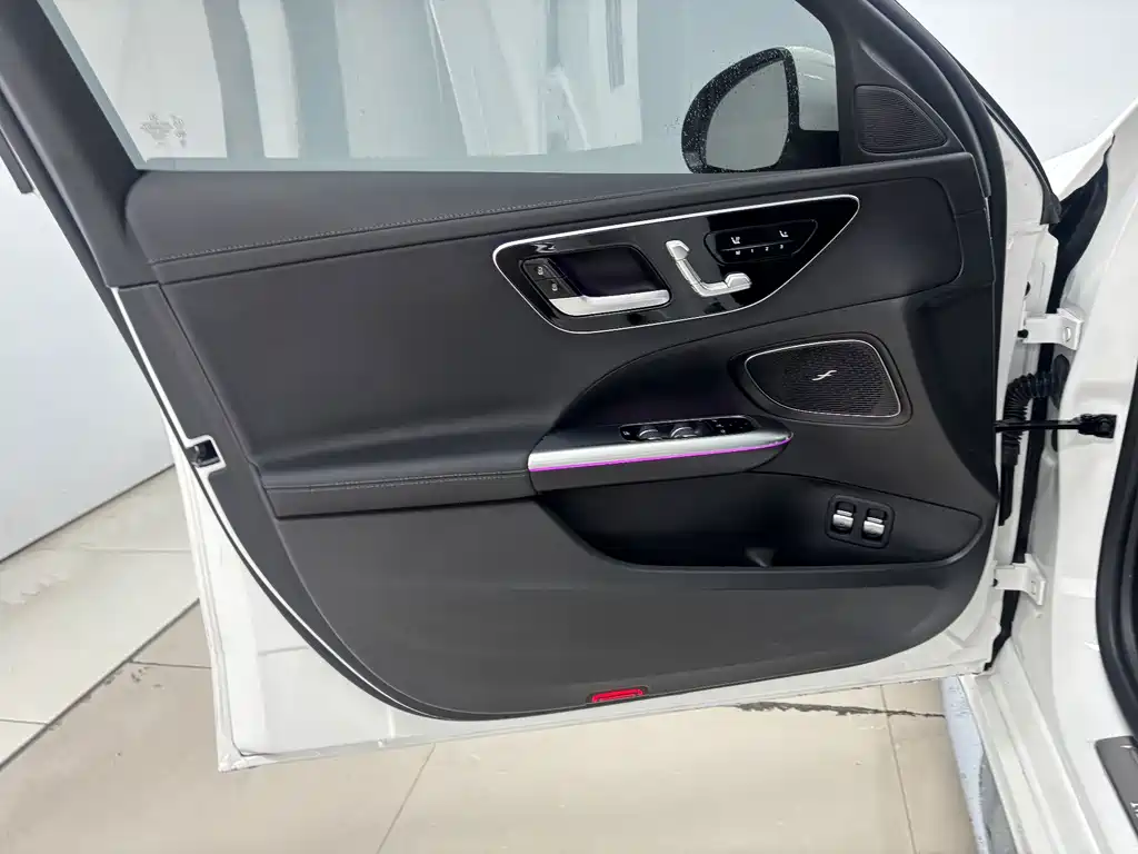 Mercedes-Benz C-Class New Energy — фото 10