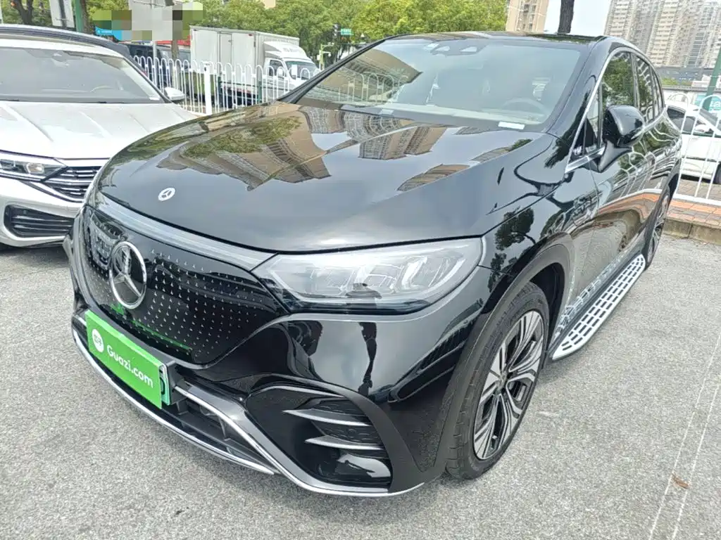 Mercedes-Benz EQE SUV — фото 2