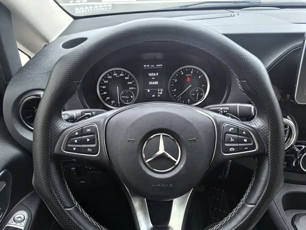 Mercedes-Benz Vito — фото 5