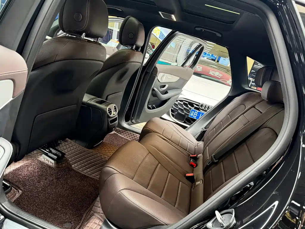 Mercedes-Benz GLC — фото 14