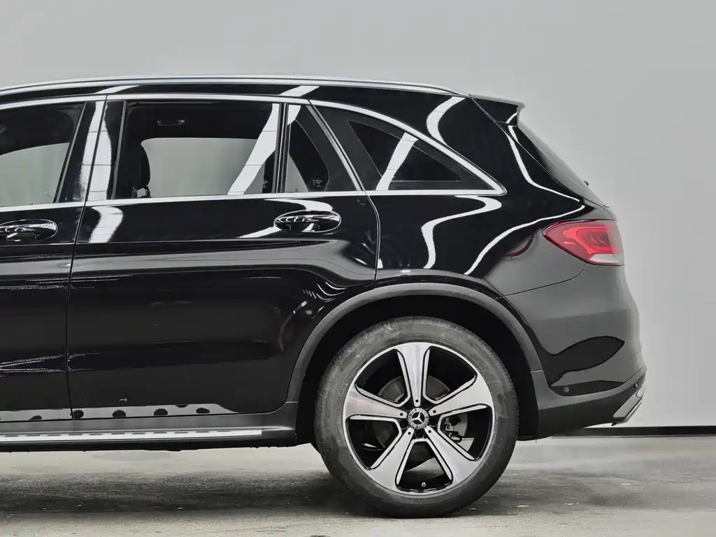Mercedes-Benz GLC — фото 20
