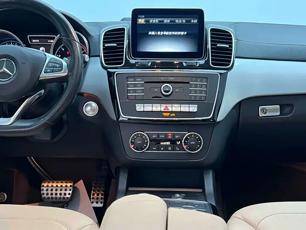 Mercedes-Benz GLE AMG — фото 18