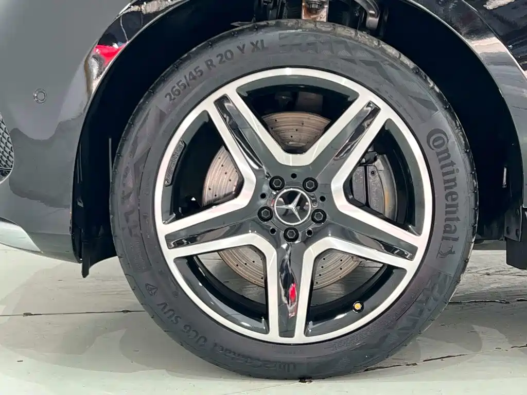 Mercedes-Benz GLE AMG — фото 42
