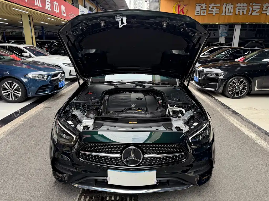 Mercedes-Benz E-Class (Import) — фото 28