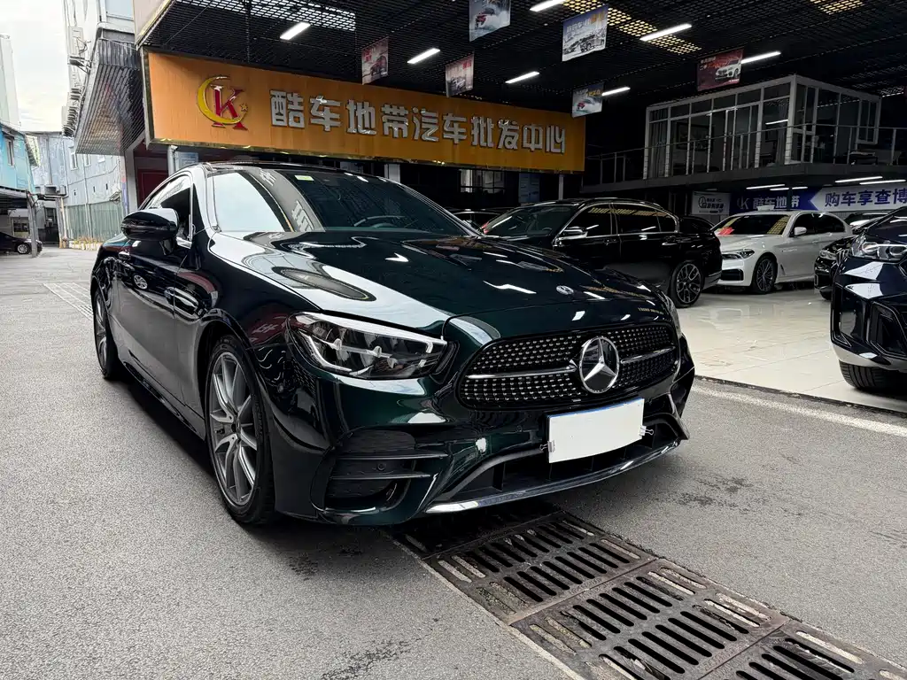 Mercedes-Benz E-Class (Import) — фото 4
