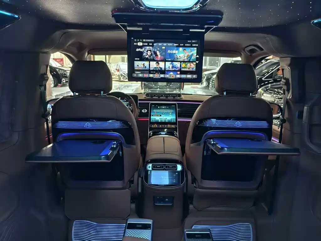 Mercedes-Benz Vito — фото 10