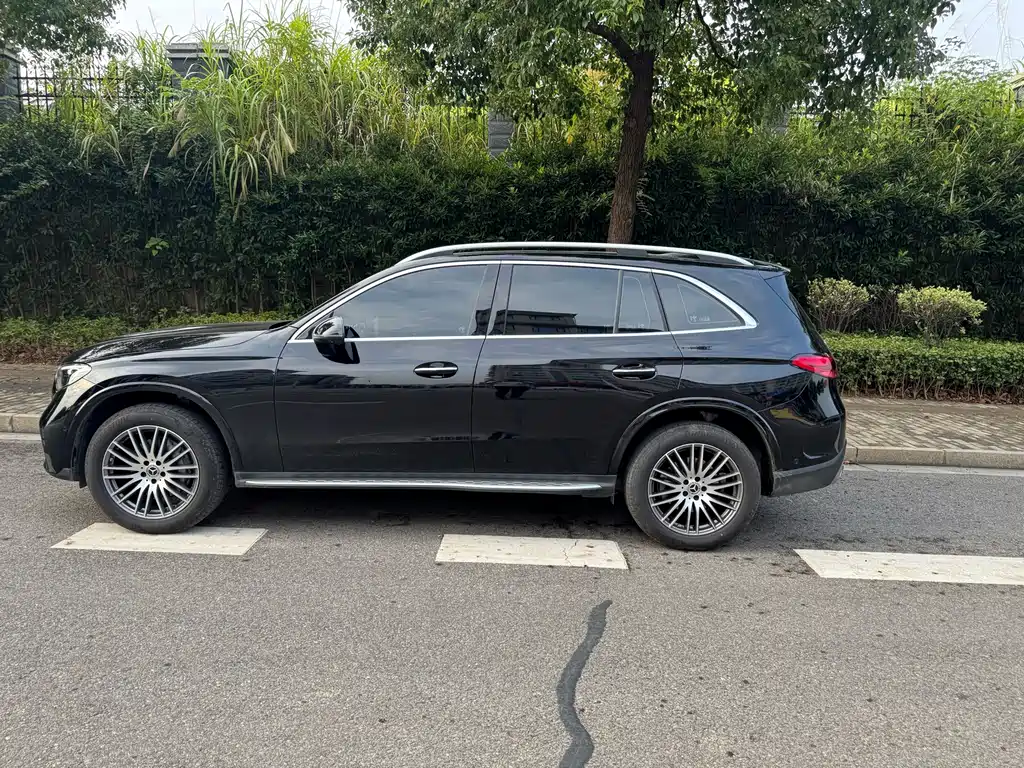 Mercedes-Benz GLC — фото 10