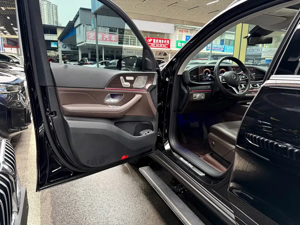 Mercedes-Benz GLE (Import) — фото 11
