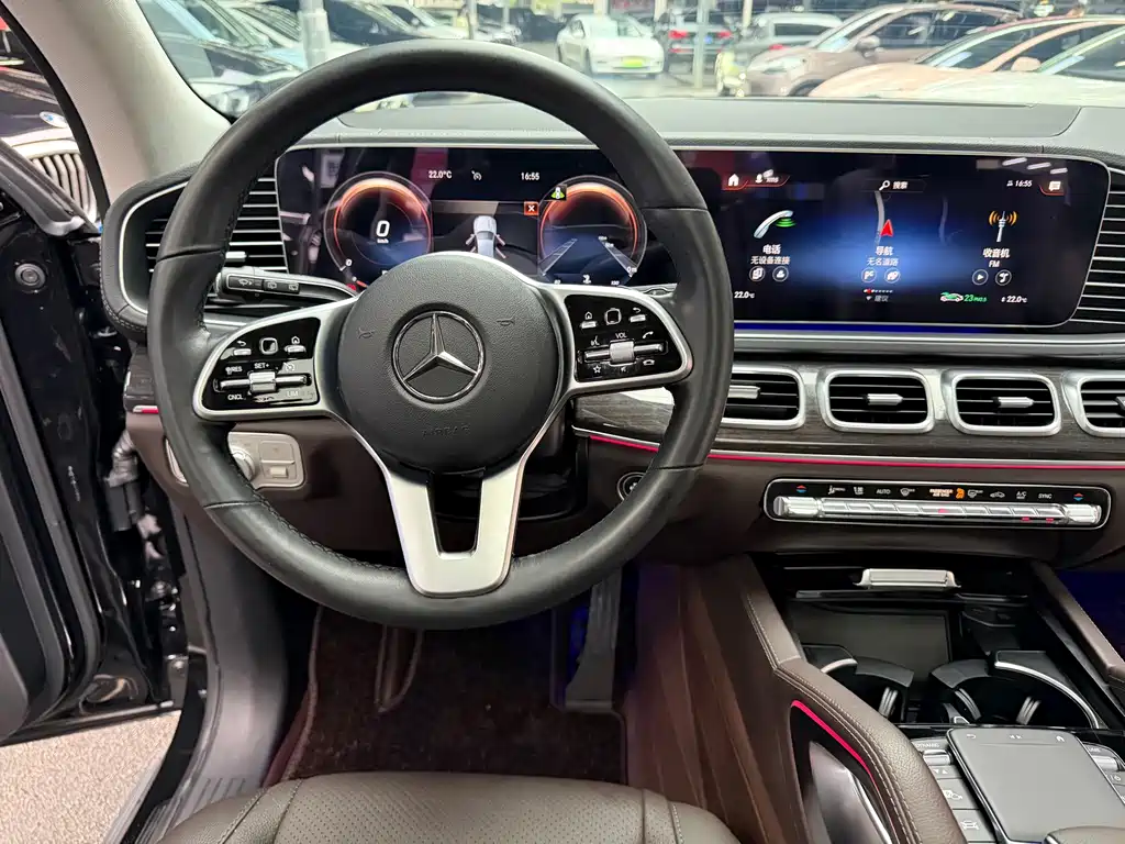 Mercedes-Benz GLE (Import) — фото 17