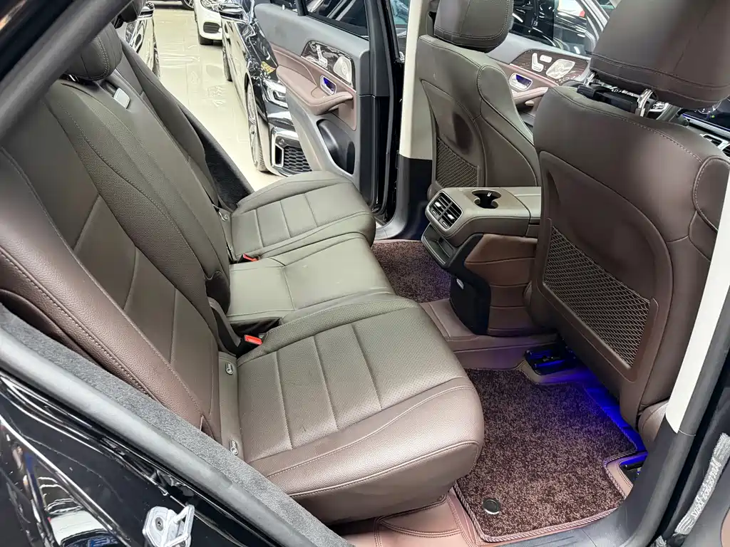 Mercedes-Benz GLE (Import) — фото 20