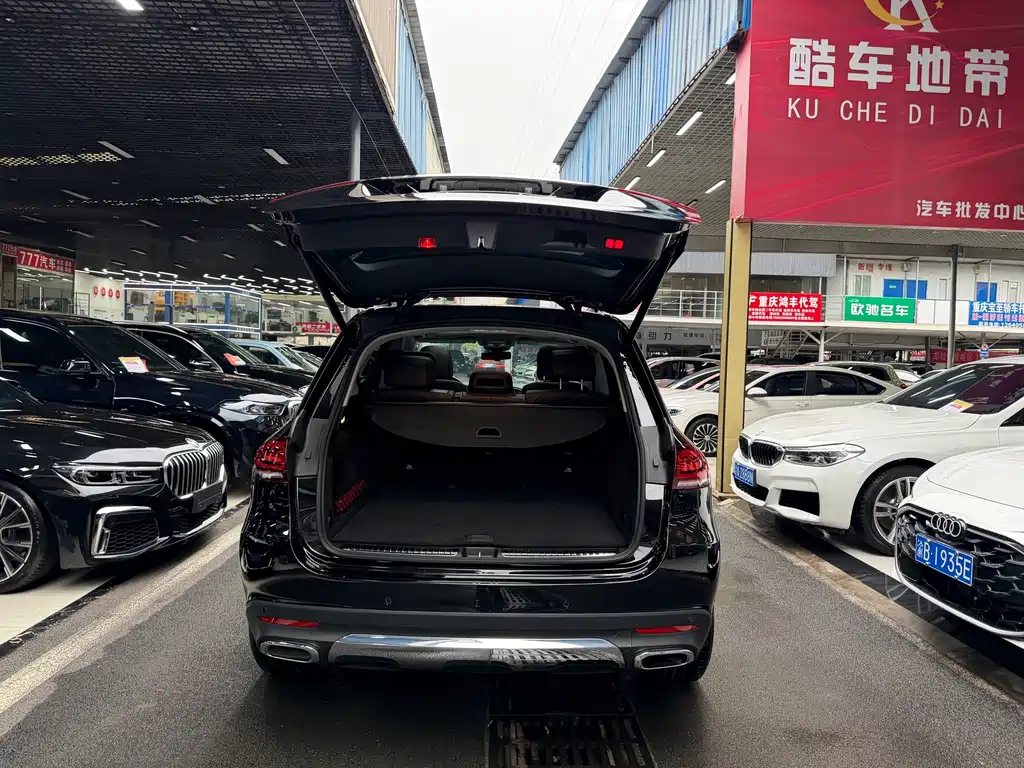 Mercedes-Benz GLE (Import) — фото 27