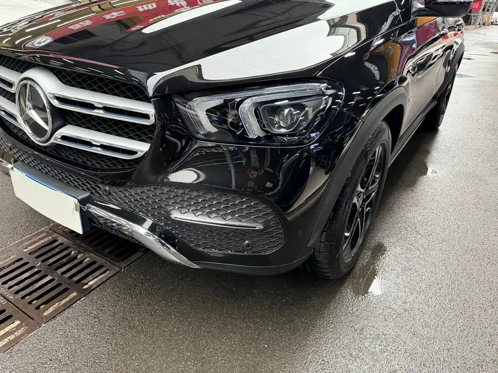 Mercedes-Benz GLE (Import) — фото 32
