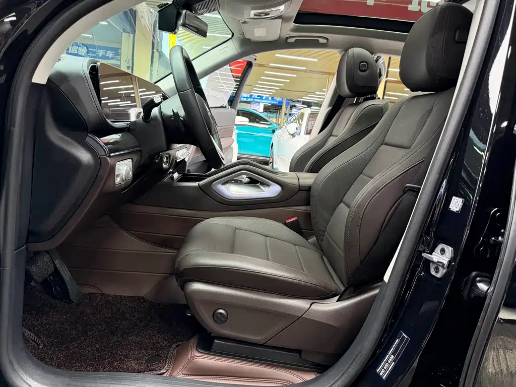 Mercedes-Benz GLE (Import) — фото 10