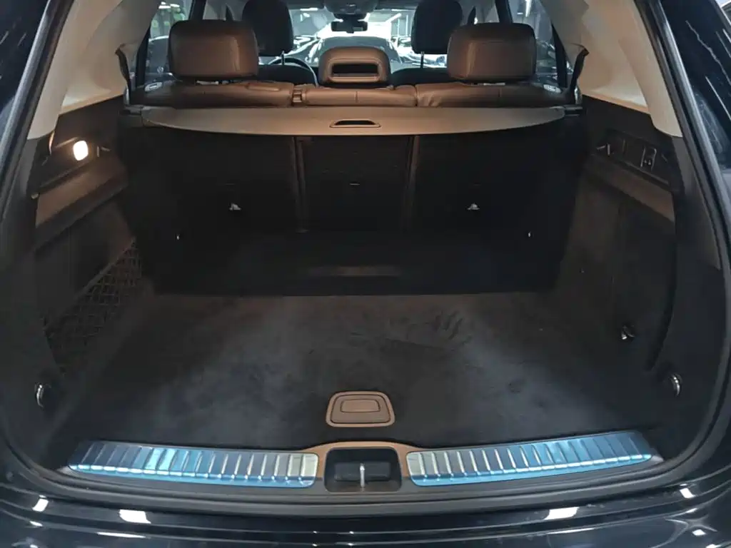 Mercedes-Benz GLE (Import) — фото 19