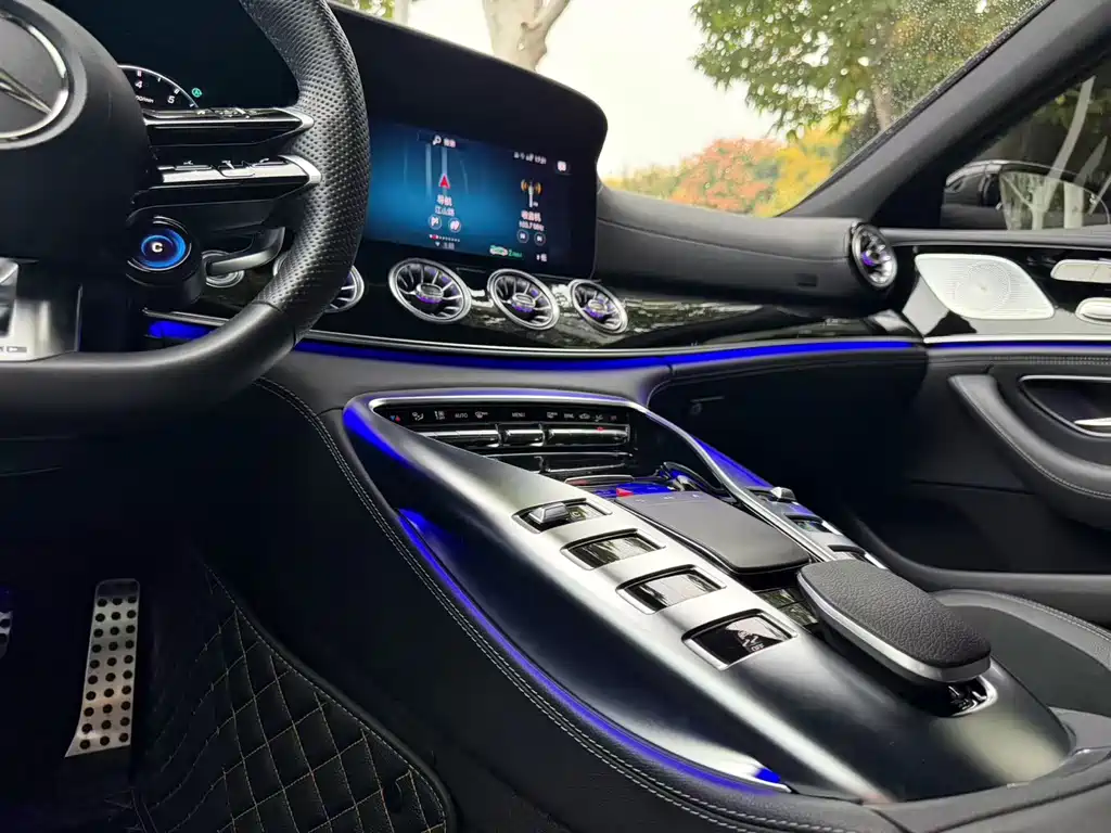 Mercedes-Benz AMG GT — фото 8