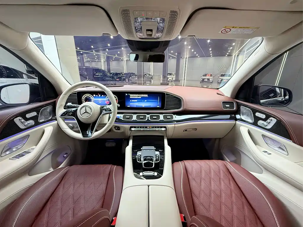 Mercedes-Benz GLS — фото 19