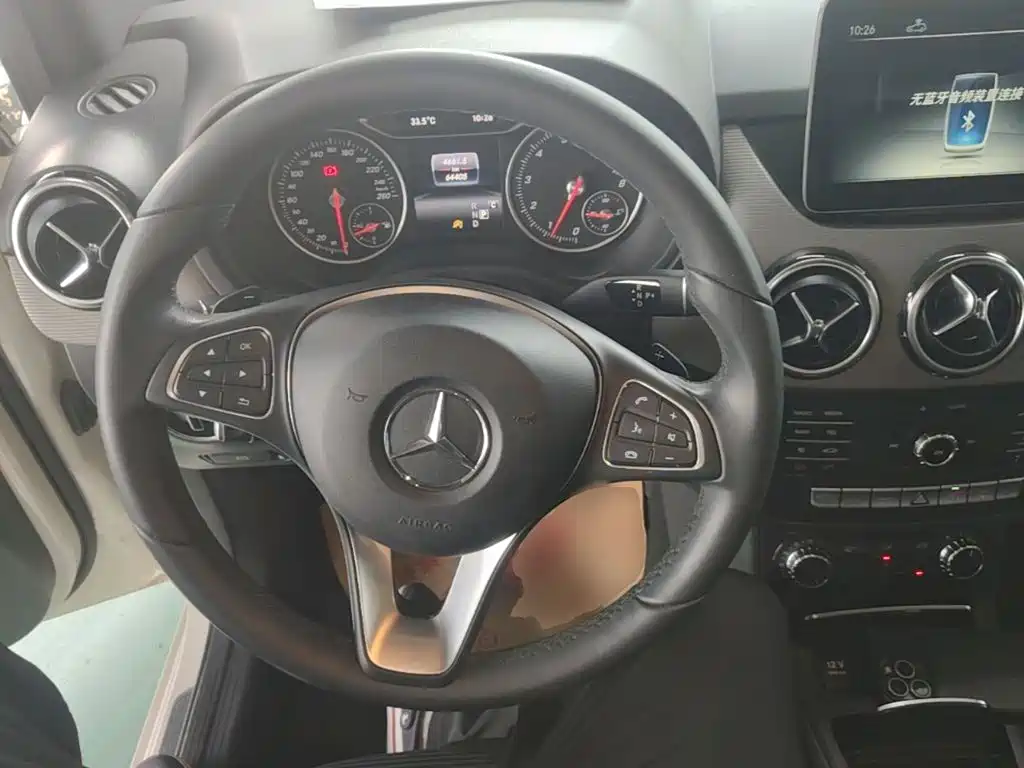 Mercedes-Benz B-Class — фото 11