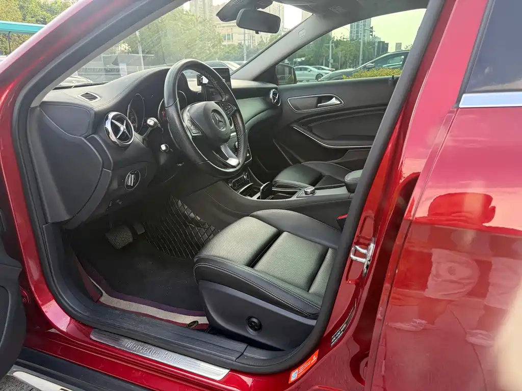Mercedes-Benz GLA — фото 4