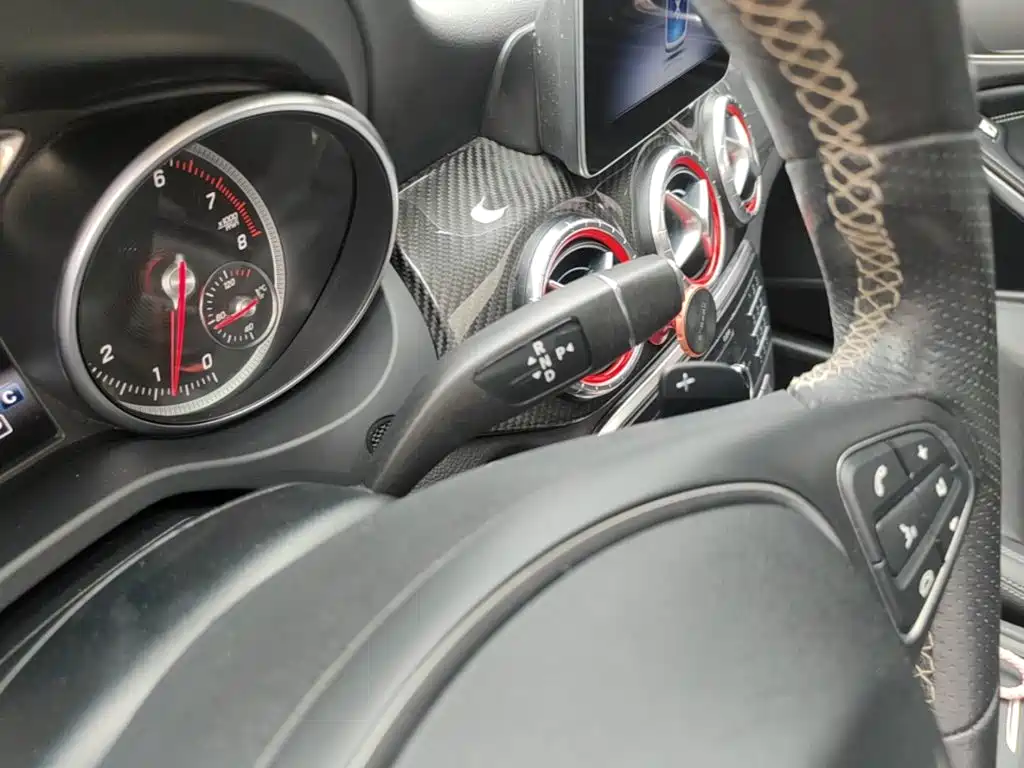 Mercedes-Benz CLA (Import) — фото 14