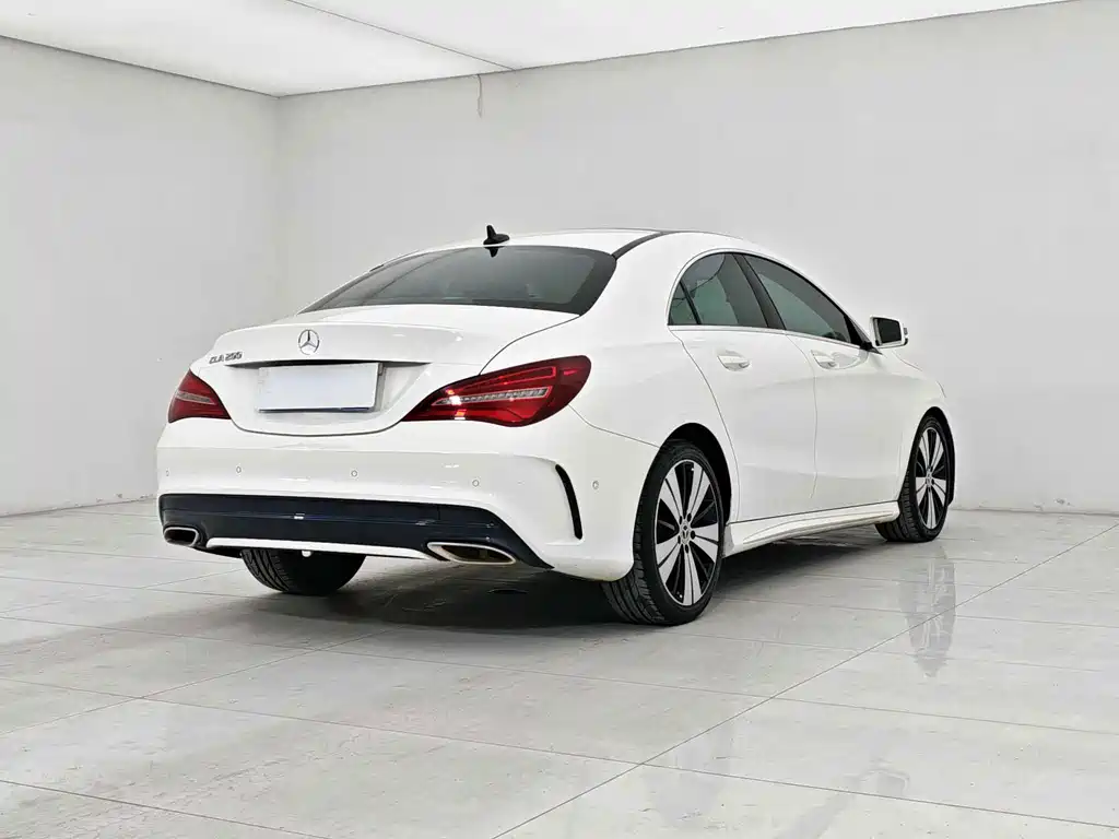 Mercedes-Benz CLA (Import) — фото 4