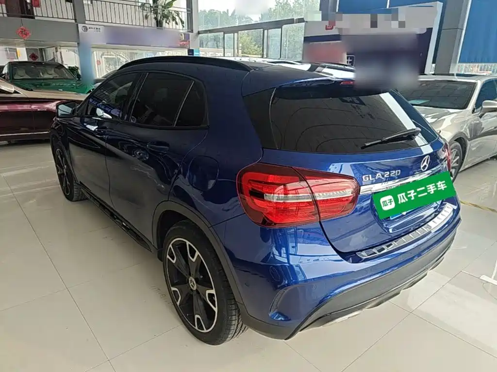 Mercedes-Benz GLA — фото 5