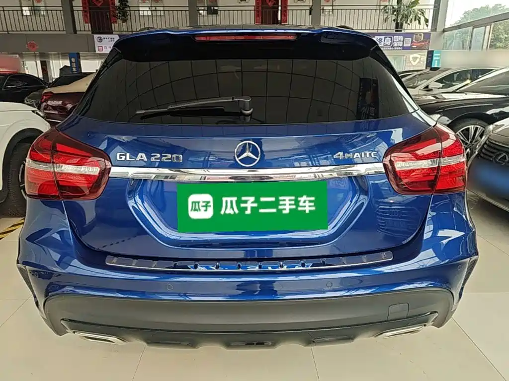 Mercedes-Benz GLA — фото 6