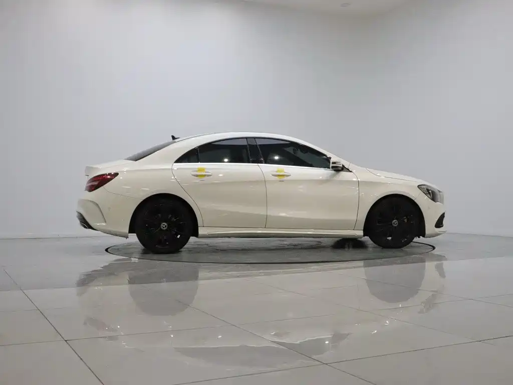 Mercedes-Benz CLA (Import) — фото 7