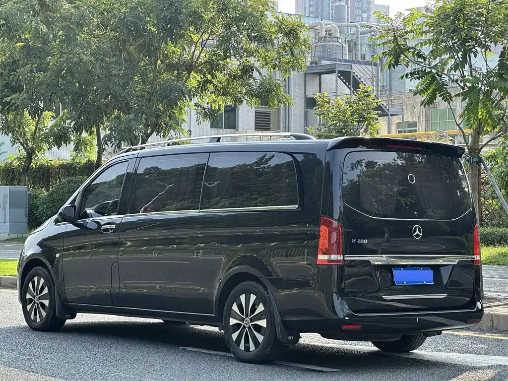 Mercedes-Benz Vito — фото 5