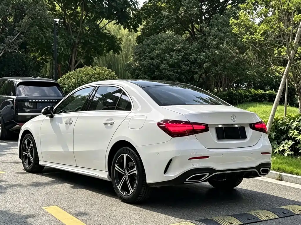 Mercedes-Benz A-Class — фото 14