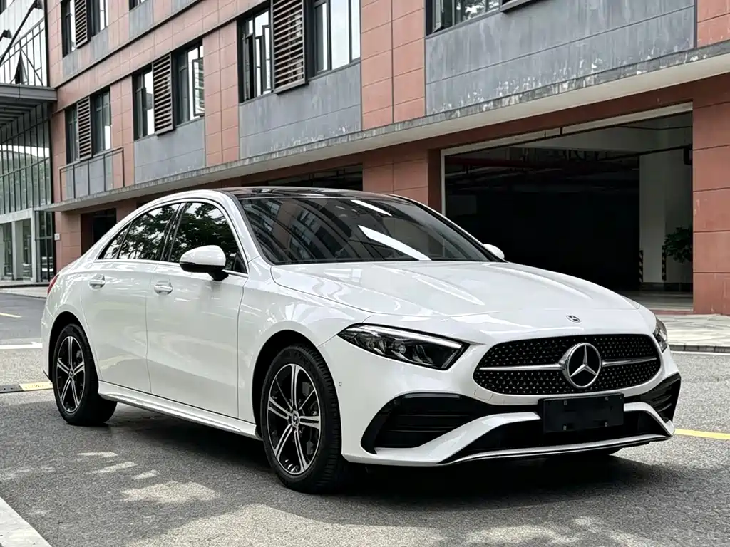 Mercedes-Benz A-Class — фото 3