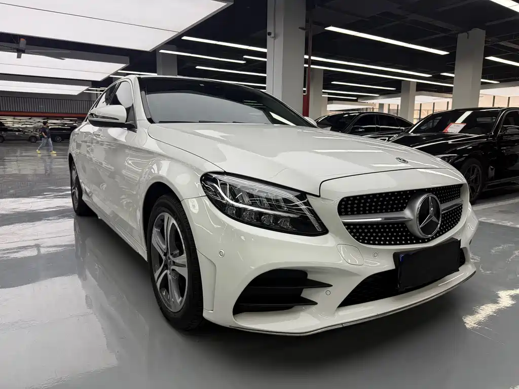 Mercedes-Benz C-Class — фото 3