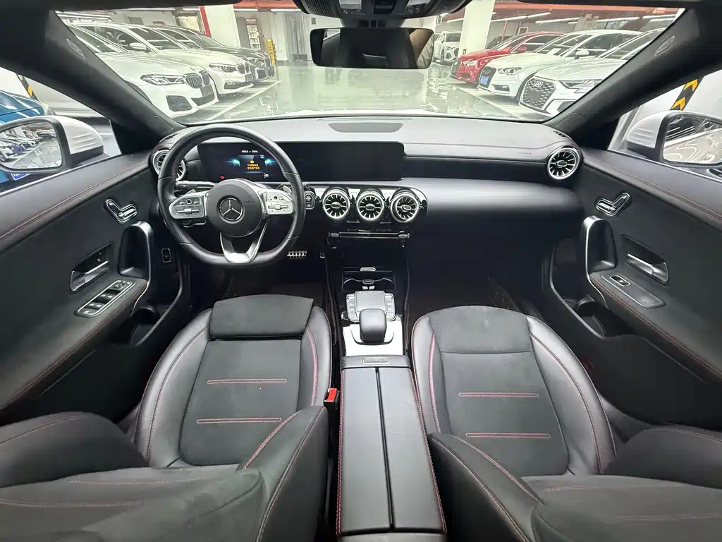 Mercedes-Benz CLA (Import) — фото 9