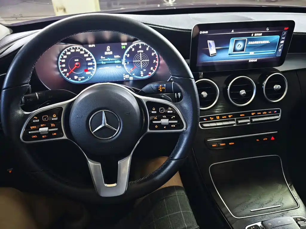 Mercedes-Benz C-Class — фото 15