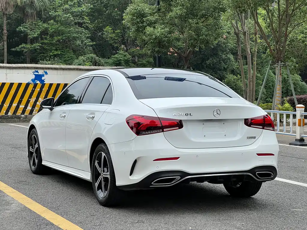 Mercedes-Benz A-Class — фото 9