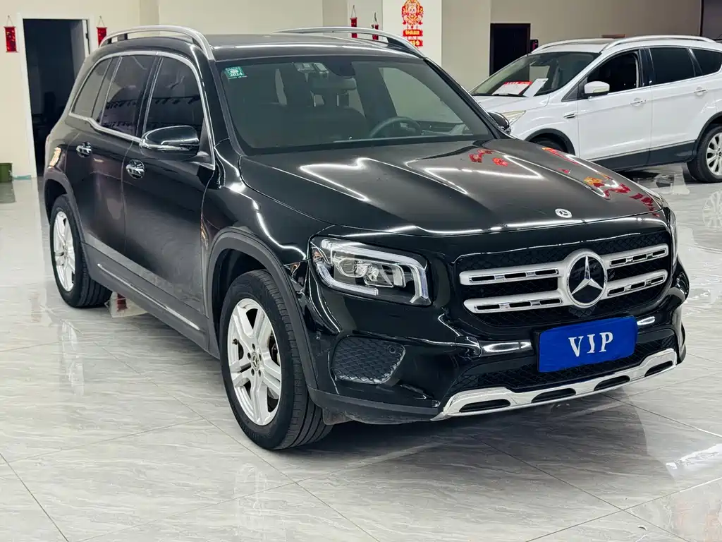 Mercedes-Benz GLB — фото 3