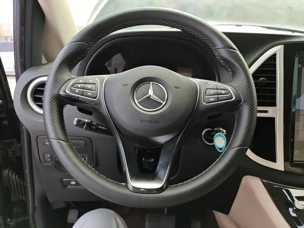 Mercedes-Benz Vito — фото 11