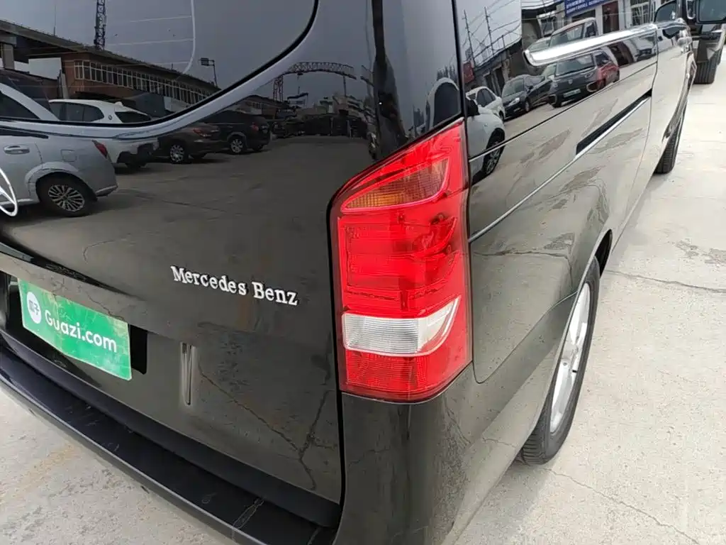 Mercedes-Benz Vito — фото 8