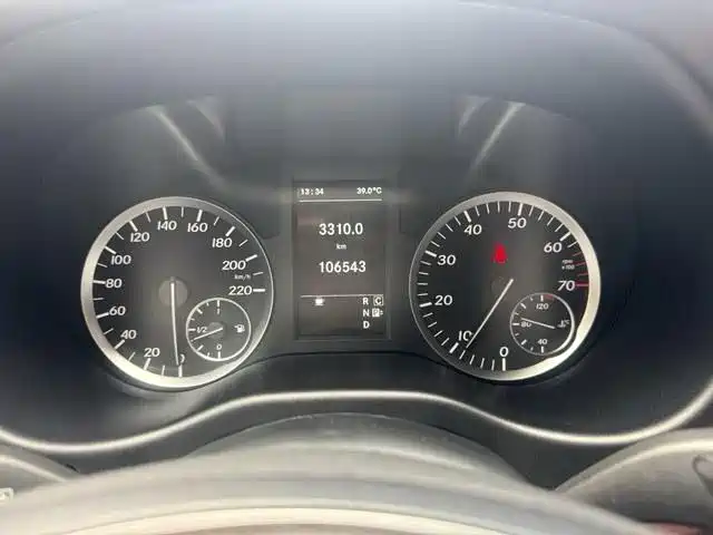 Mercedes-Benz Vito — фото 15