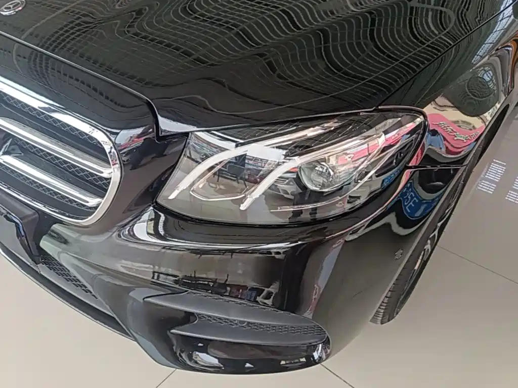 Mercedes-Benz E-Class (Import) — фото 24